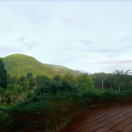 Nuyu Khaoyai Hotel Pong Talong Buitenkant foto